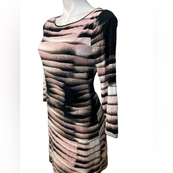 Ivanka Trump dress S pink black abstract‎ shift long sleeve office career -1 - Picture 3 of 5